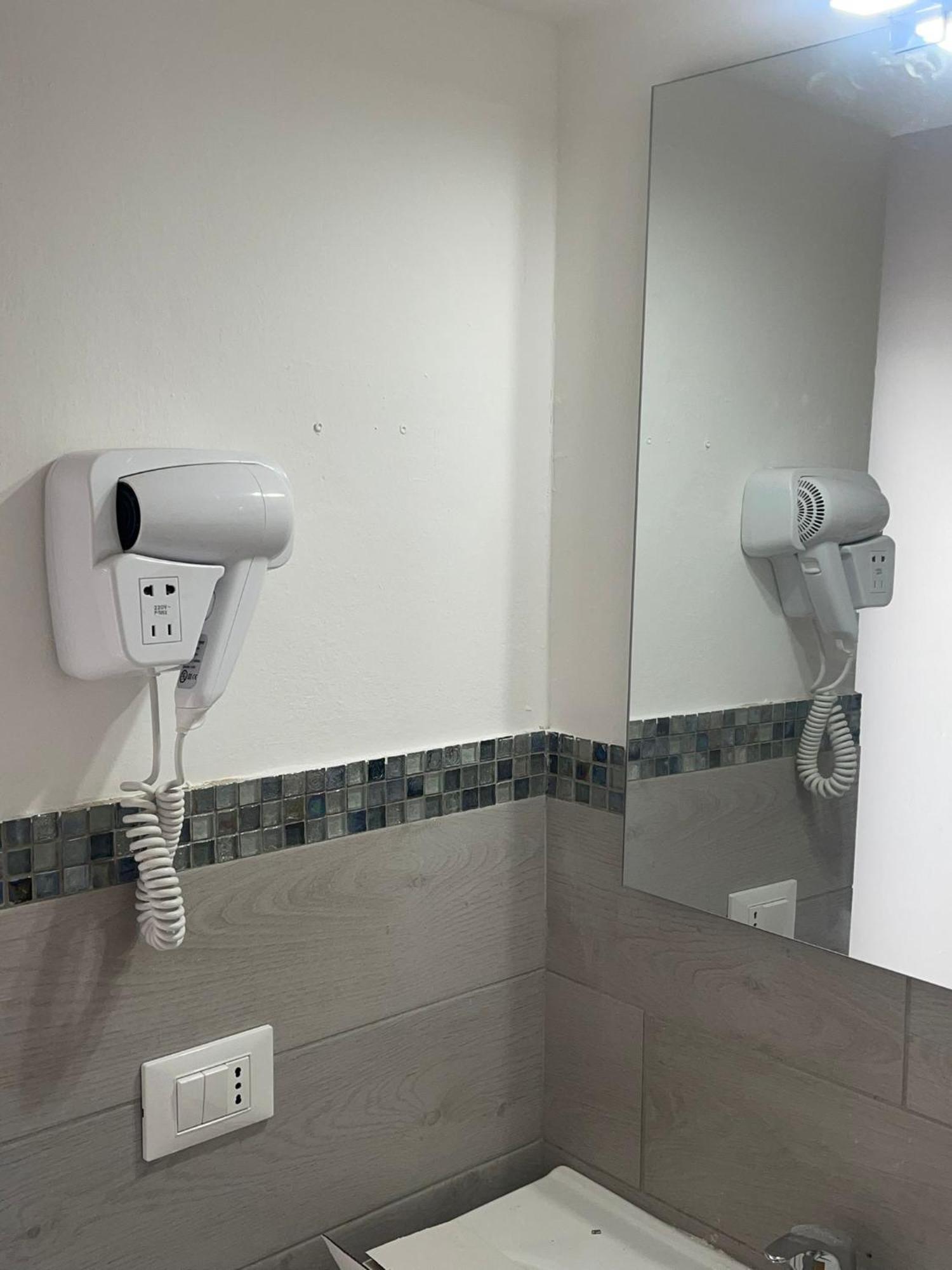 Hotel Ideal 里米尼 外观 照片