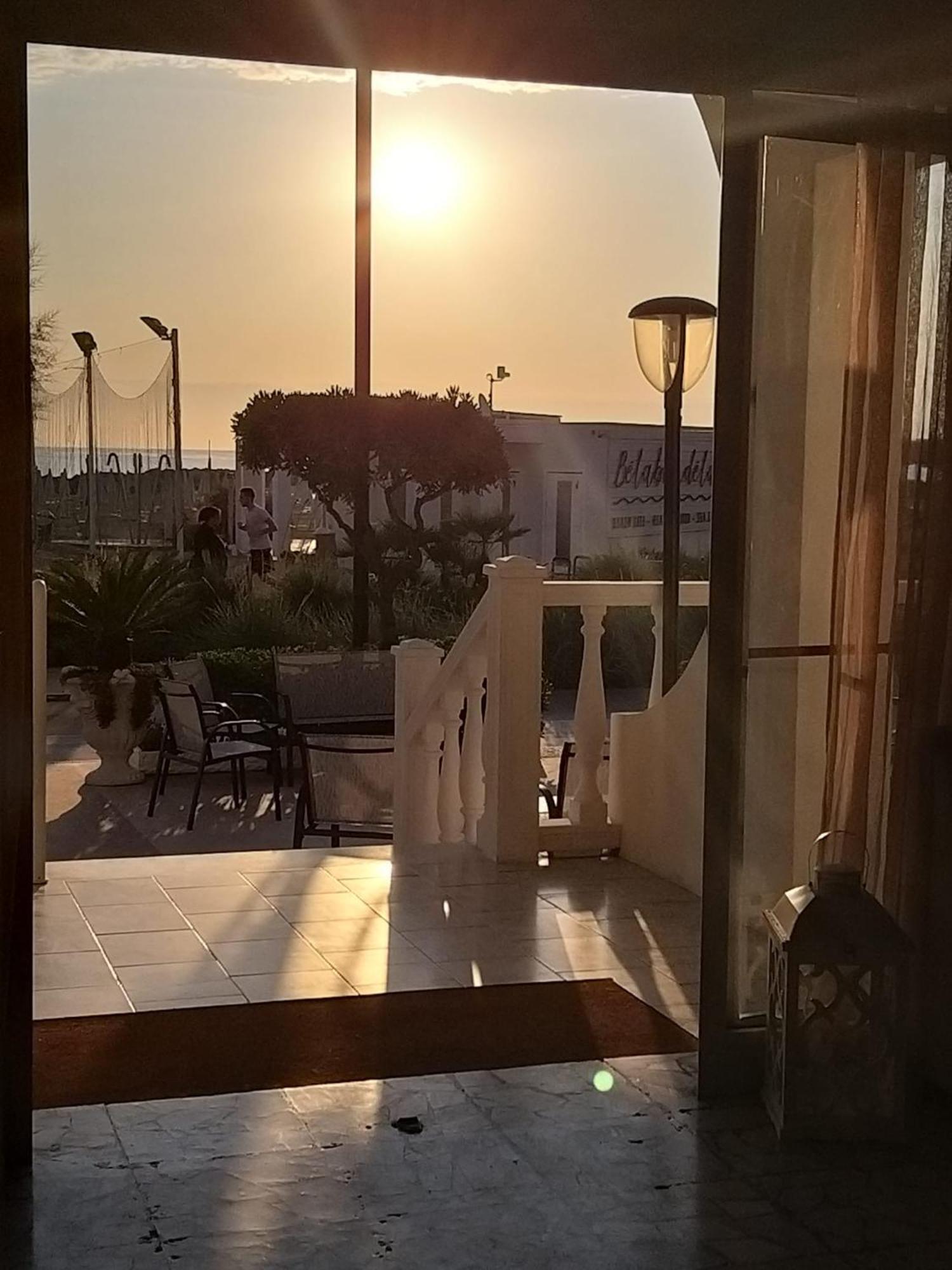 Hotel Ideal 里米尼 外观 照片