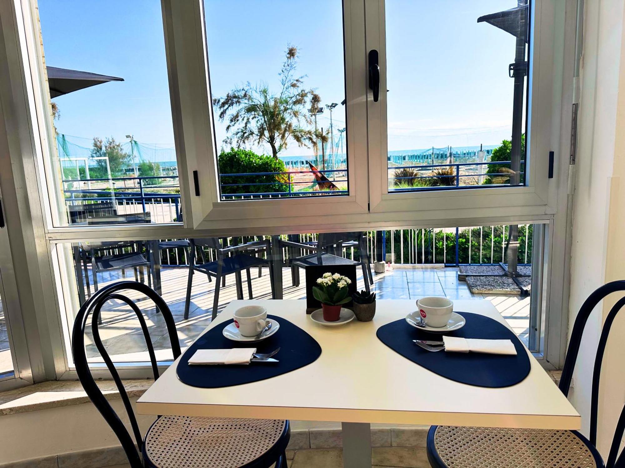 Hotel Ideal 里米尼 外观 照片